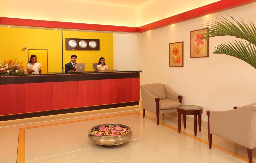 Thrissur Hotel Luciya Palace מראה חיצוני תמונה